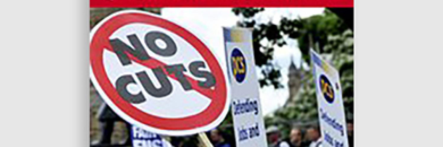 Mass Politics in Tough Times: Opinions, Votes, and Protest in the Great Recession