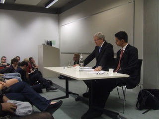 Kevin Rudd speaks at Manor Road