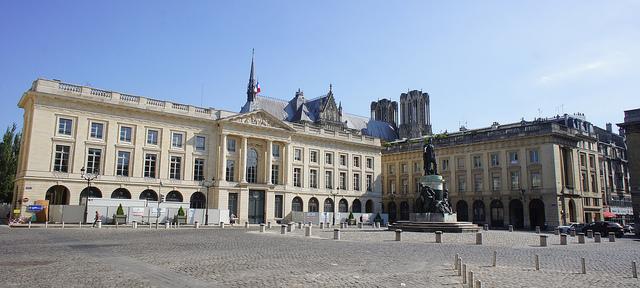 Call for Applications: Teaching positions at Sciences Po