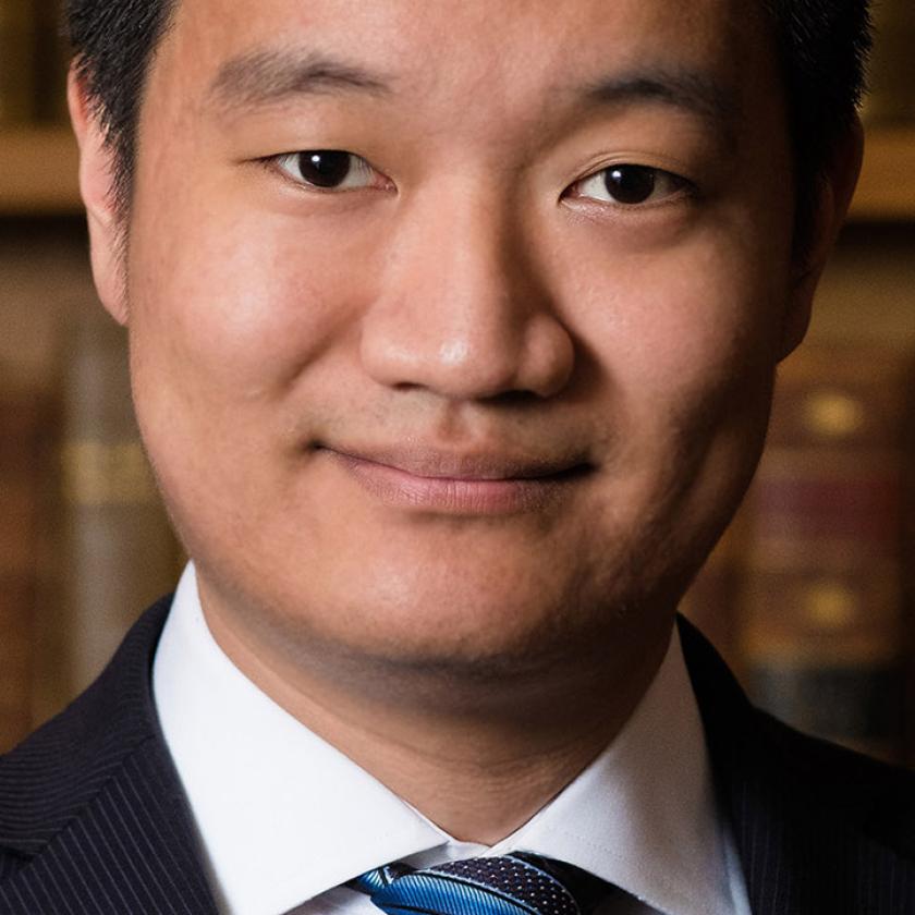 Yuan Yi Zhu wins ISA award