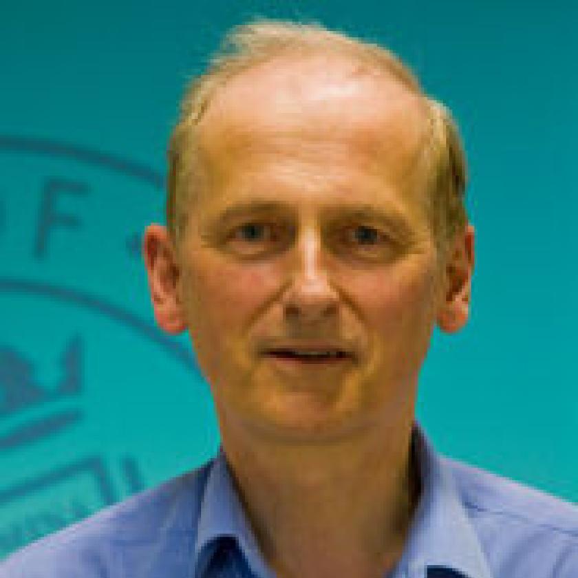 Professor Hood discusses democracy vs technocracy in relation to Italy and Greece