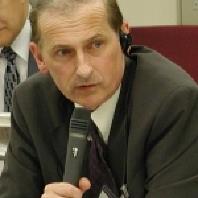Professor Christopher Hood debates civil service reform