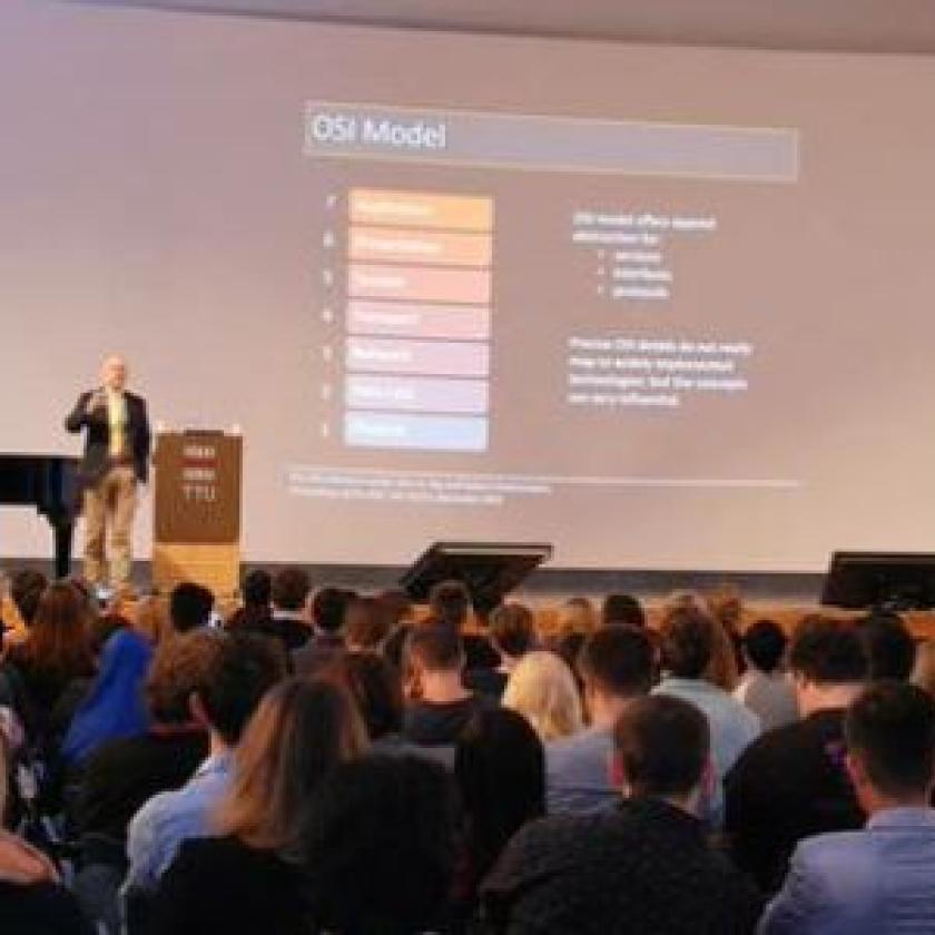 ‘Oxford Training Sessions on the Modern Information Society’
