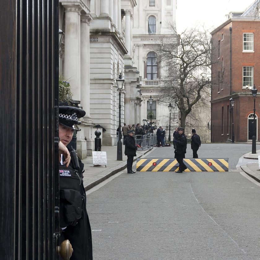 Professor Anne Deighton writes on the UK: the problem, not the problem-solvers