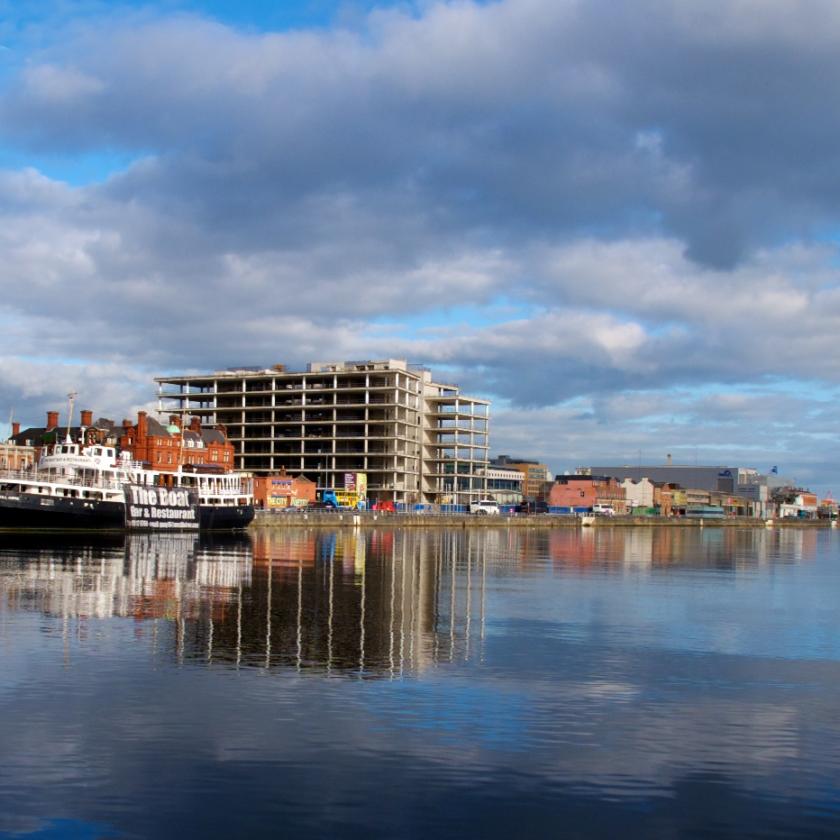 Dr Angela Cummine comments on the need to consult citizens on Sovereign Wealth Funds