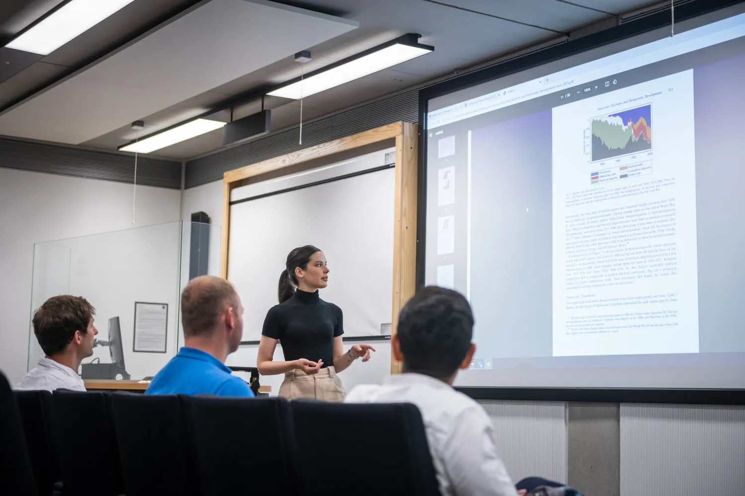 Image of a teacher giving a lesson